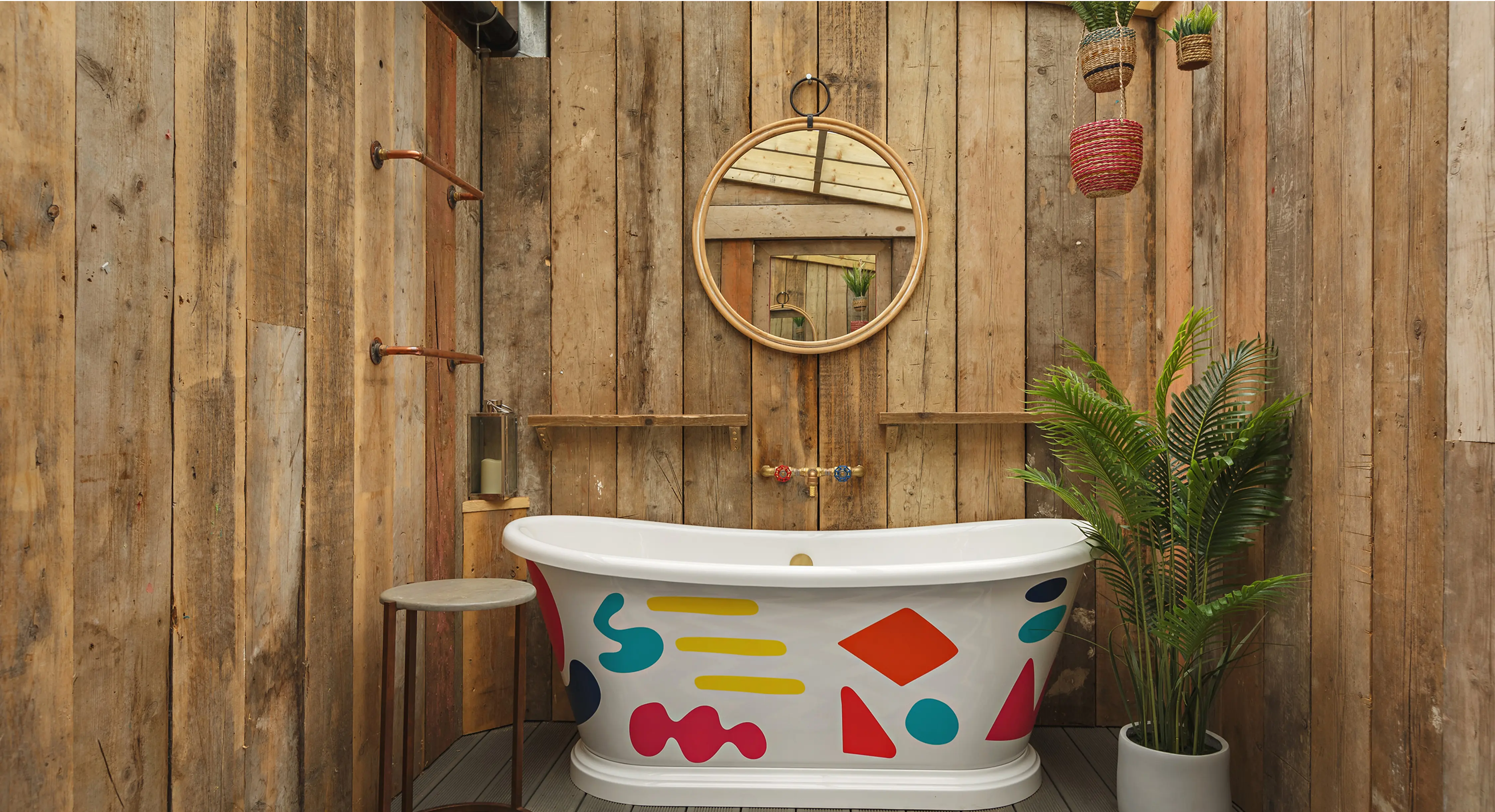 Upper Courtyard Spa 