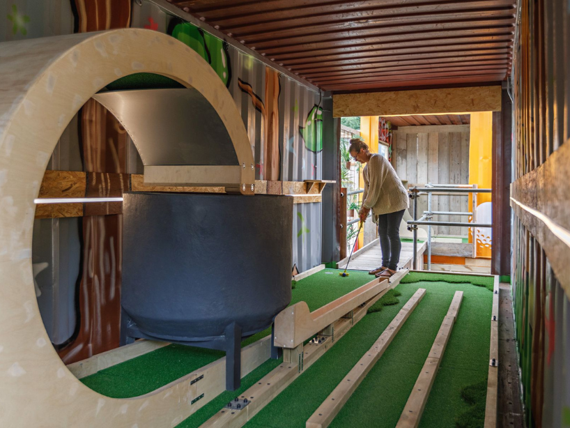 Container Golf 