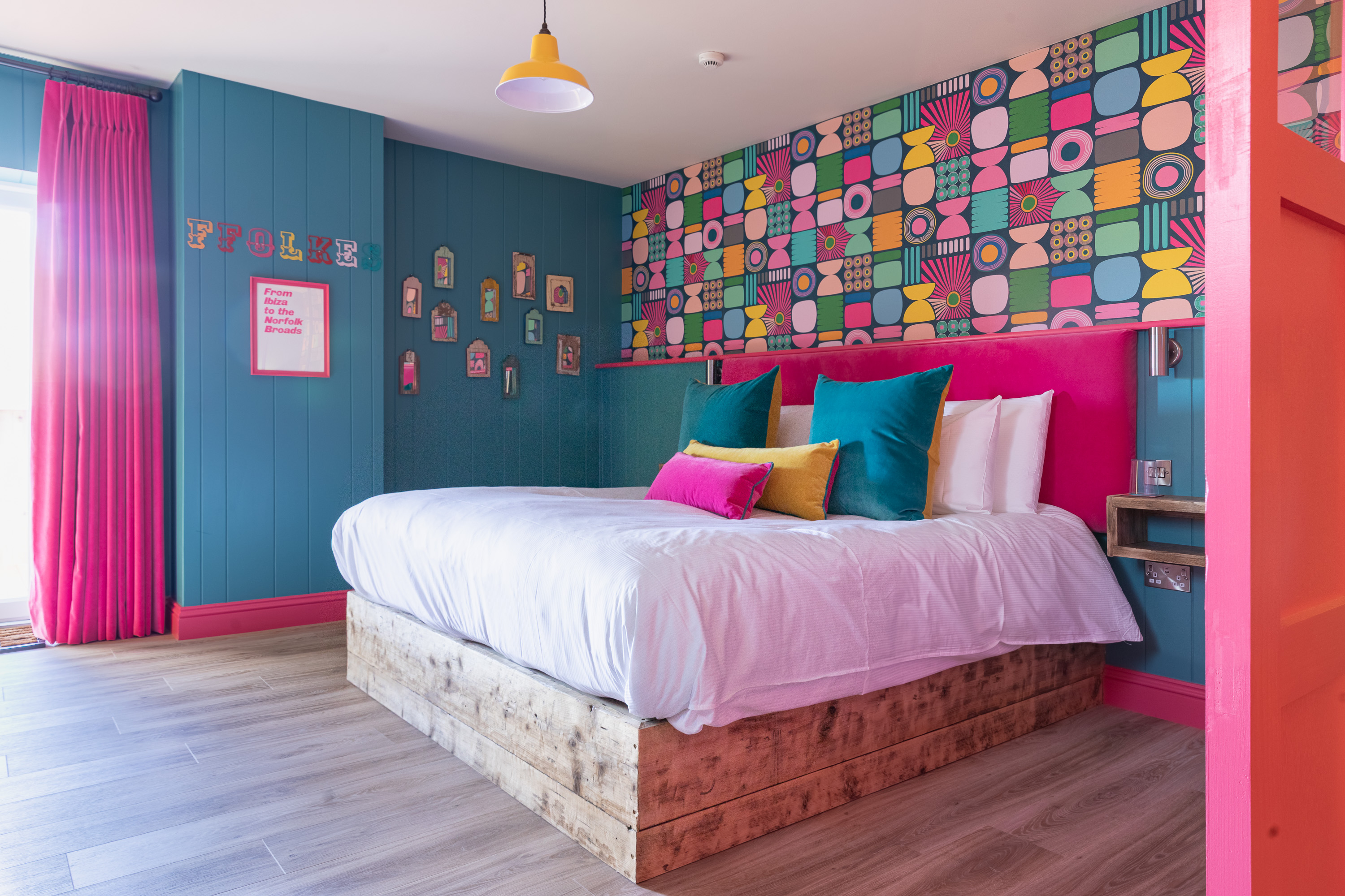Mega Cinema Bedroom